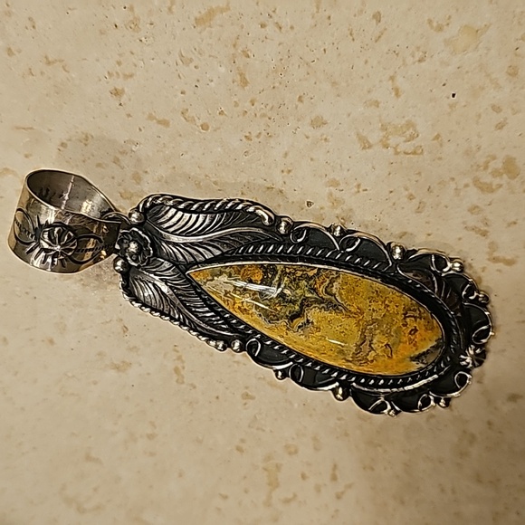 Bumblebee Jasper pendant, sterling silver - Picture 4 of 4